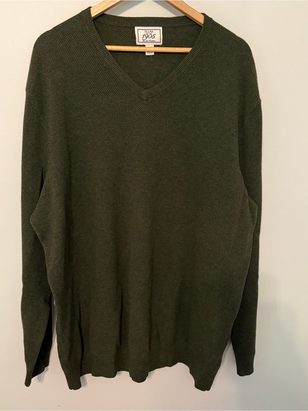 J.S.‎ A. Bank 1905 Olive Green Textured V-Neck Sweater 2X Cotton